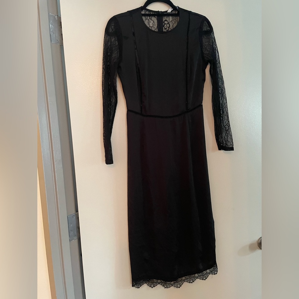 Long Sleeve Satin MIDI Maxi Dress with Floral Lace Long Sleeves in Black Size S